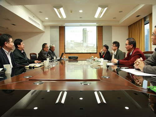 �������ġ��������ֻ��������������쵼ר�ҵ��������Ľ��й�������