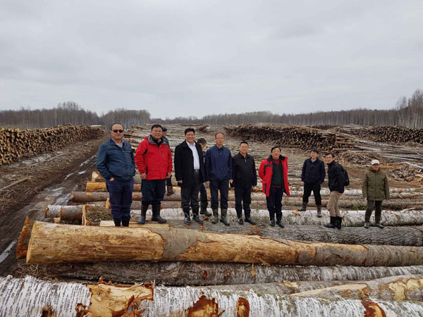 ����Ժפ�й����չ�ҵ���ż��»���ϯ��˳��һ�и�����˹԰���Ӳ칤��