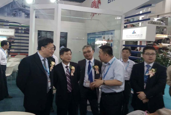 �й��������Ź�˾�����ʮ���챱��ľ��չ