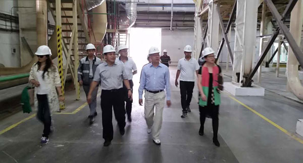 ���ڻ��ϳǼ��ſ����к���ҵ����˹԰��