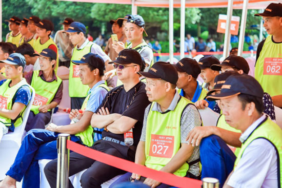 �׽�˹�ٶ���ľ���������ݷ�վ��Բ������